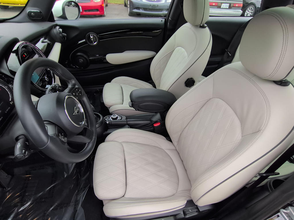 Thumbnail: 2023 MINI Cooper - 12