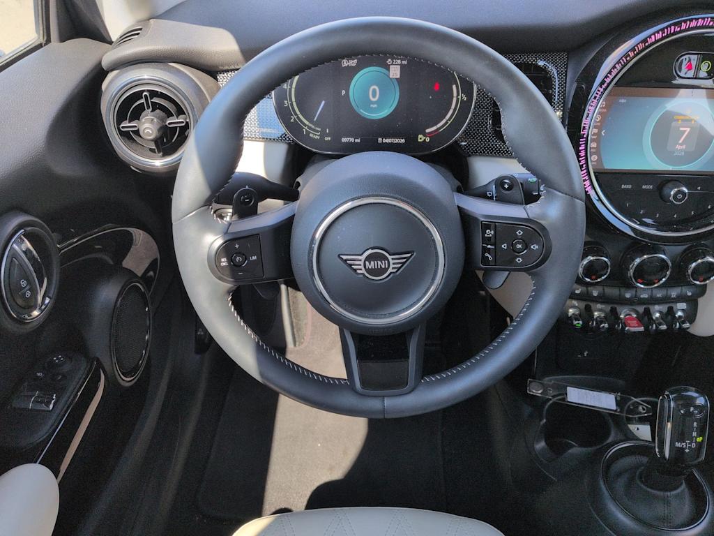Thumbnail: 2024 MINI Cooper - 14