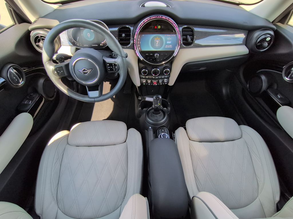 Thumbnail: 2024 MINI Cooper - 10