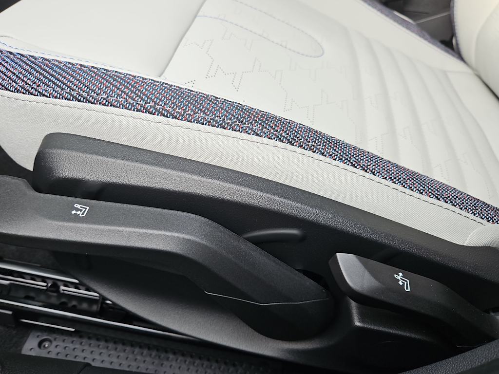 Thumbnail: 2026 MINI Cooper - 22