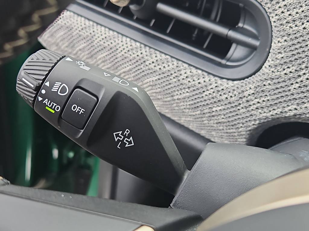 Thumbnail: 2026 MINI Cooper - 15