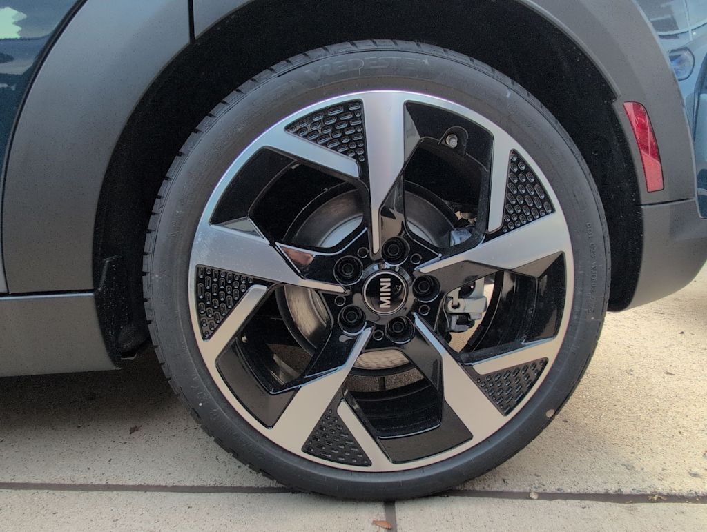 Thumbnail: 2026 MINI Cooper - 8