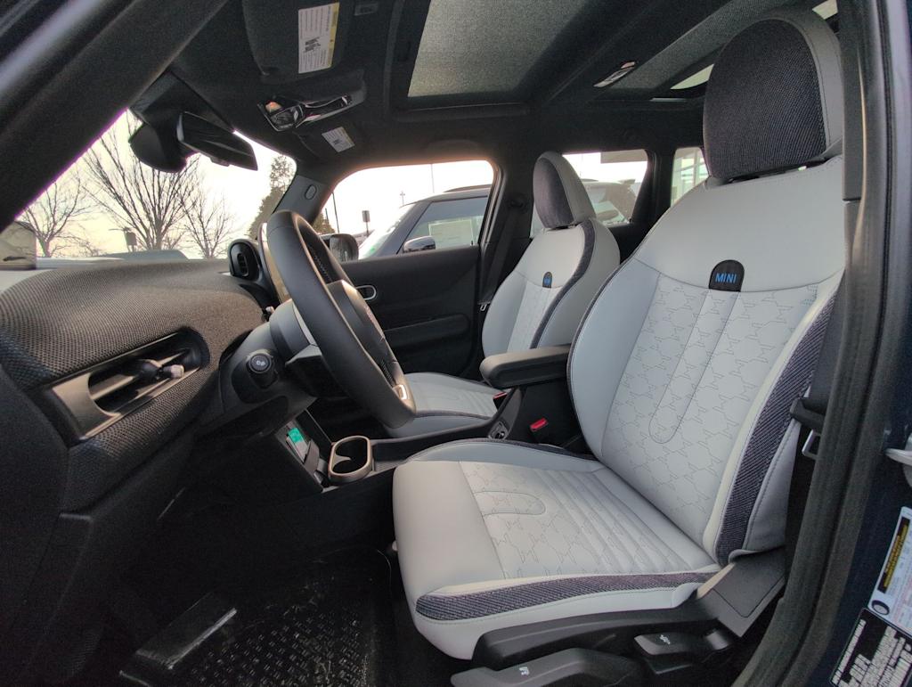 Thumbnail: 2026 MINI Cooper - 11