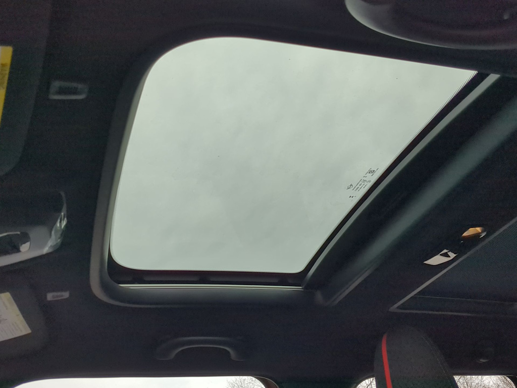 Thumbnail: 2026 MINI Cooper - 26