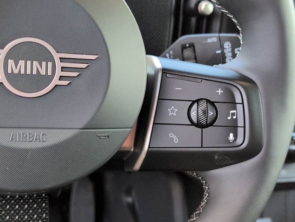 Thumbnail: 2026 MINI Cooper - 28