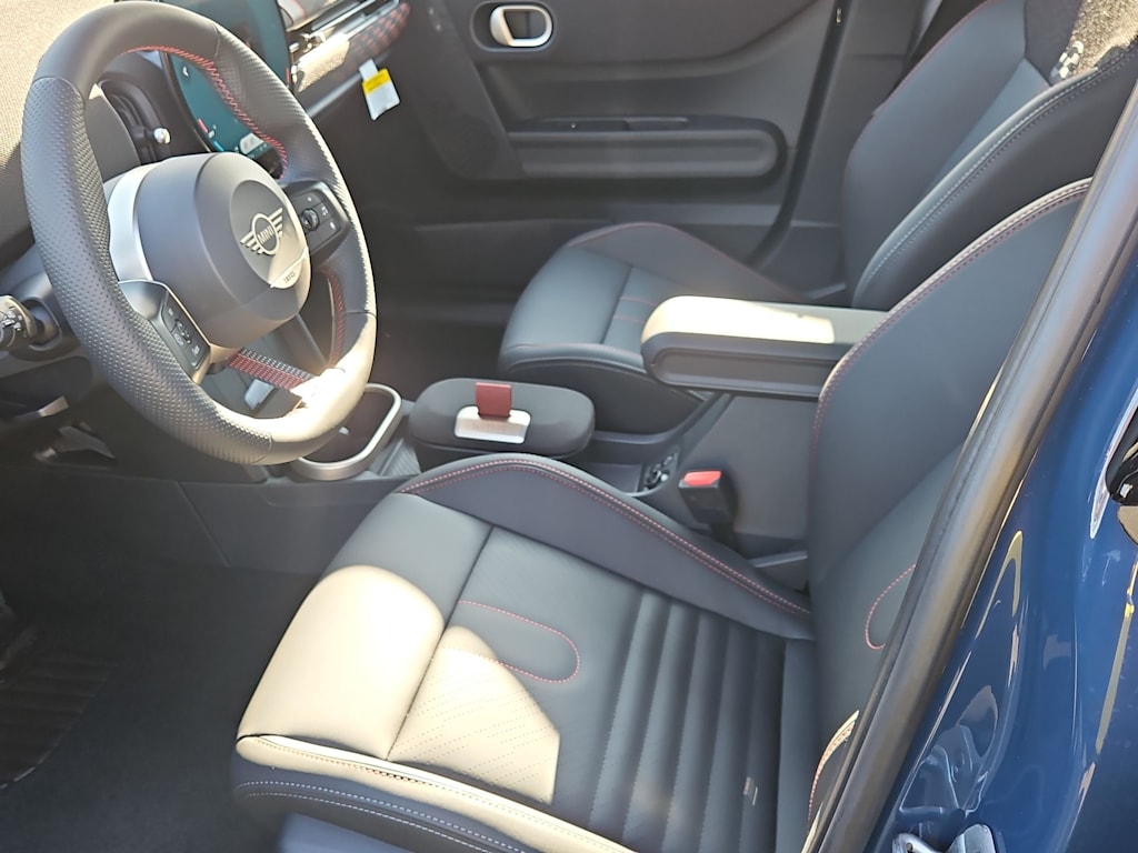 Thumbnail: 2026 MINI Cooper - 10