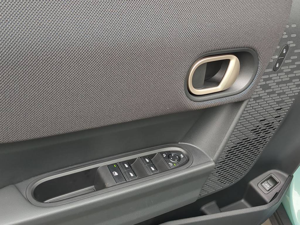 Thumbnail: 2026 MINI Cooper - 24