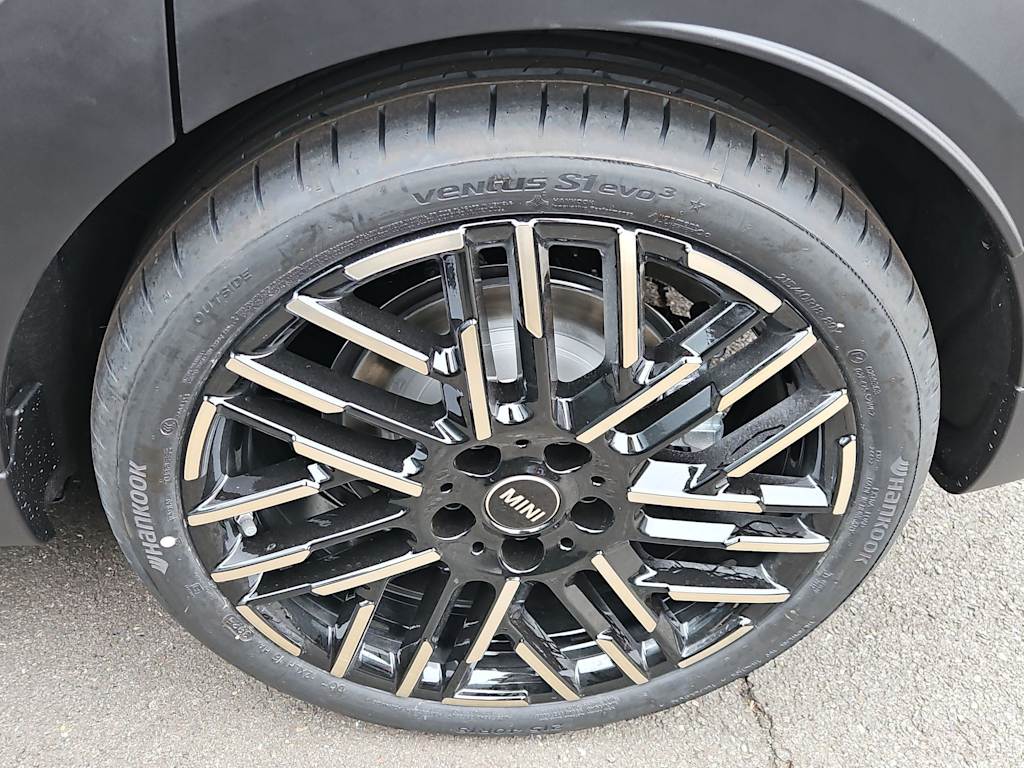 Thumbnail: 2026 MINI Cooper - 8