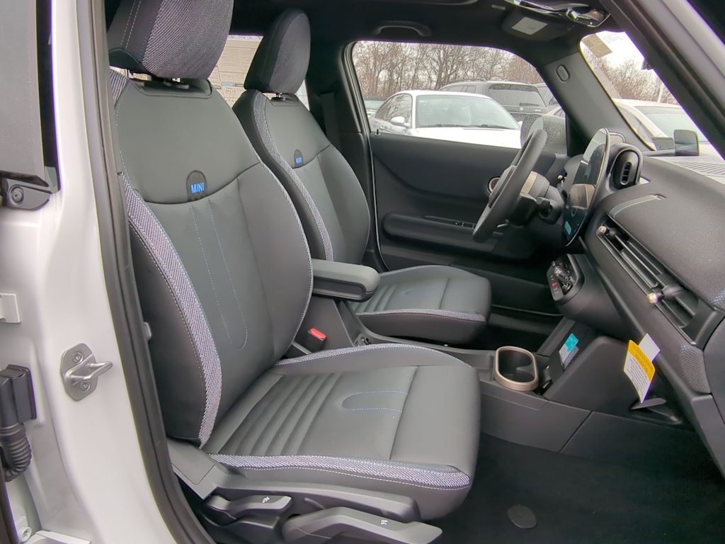 Thumbnail: 2026 MINI Cooper - 29