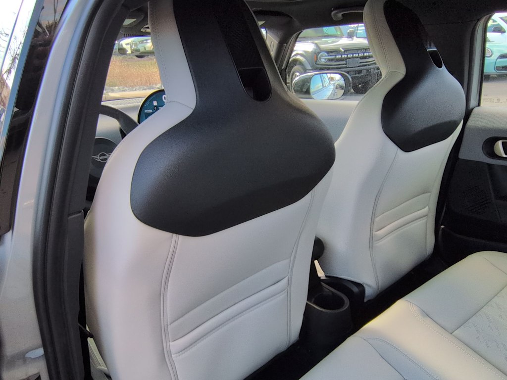 Thumbnail: 2026 MINI Cooper - 13