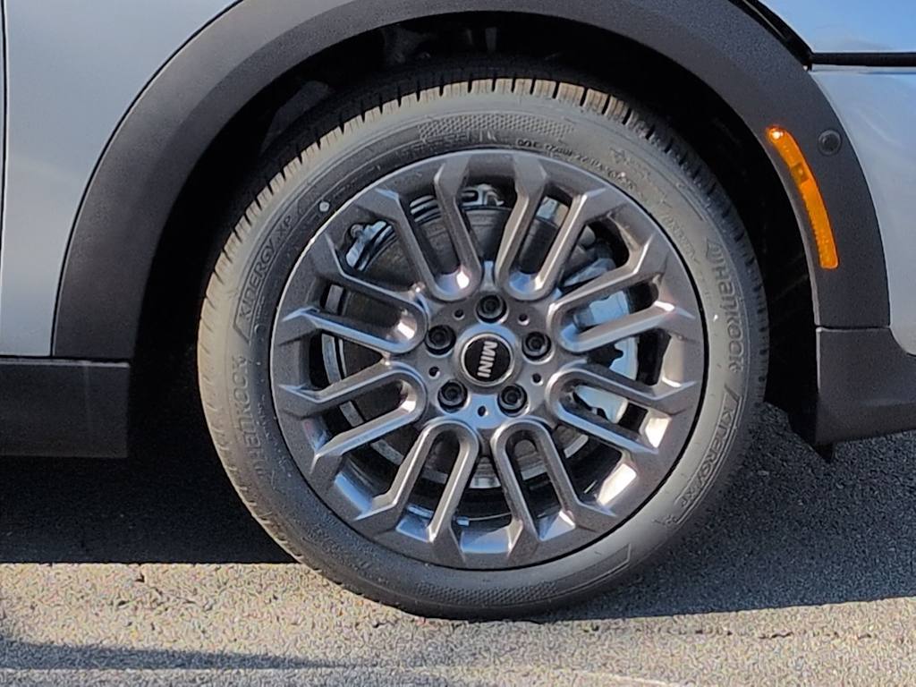 Thumbnail: 2026 MINI Cooper - 8