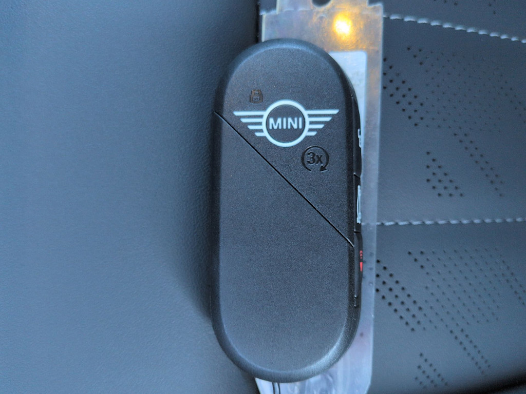 Thumbnail: 2026 MINI Cooper - 37