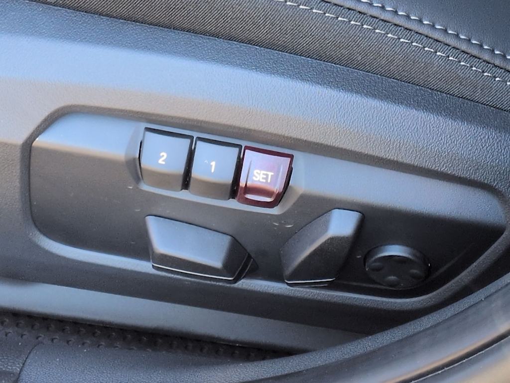 Thumbnail: 2026 MINI Cooper - 23