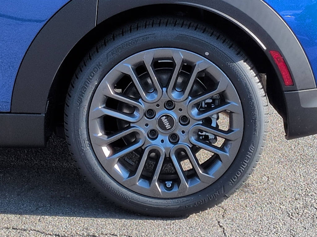 Thumbnail: 2026 MINI Cooper - 8