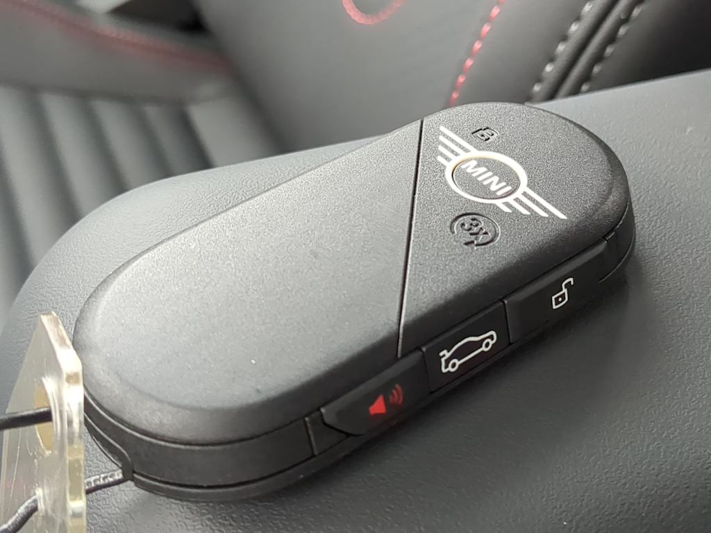 Thumbnail: 2026 MINI Cooper - 39