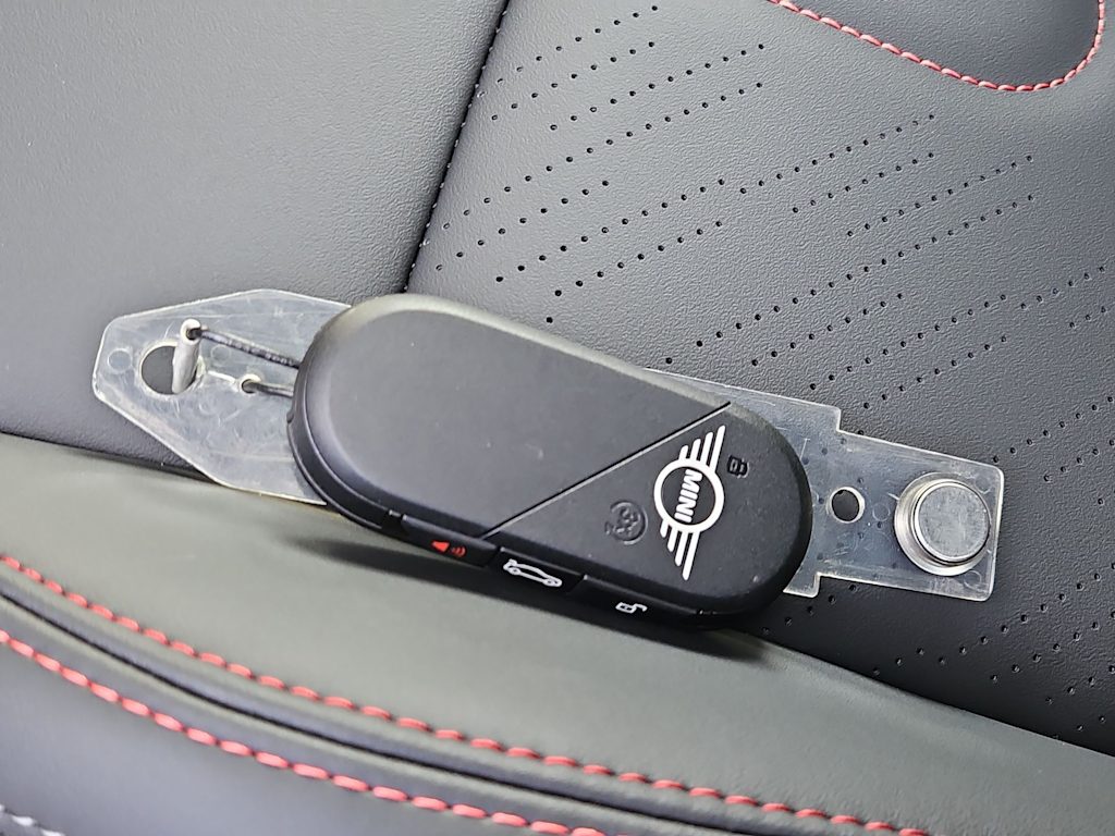 Thumbnail: 2026 MINI Cooper - 34