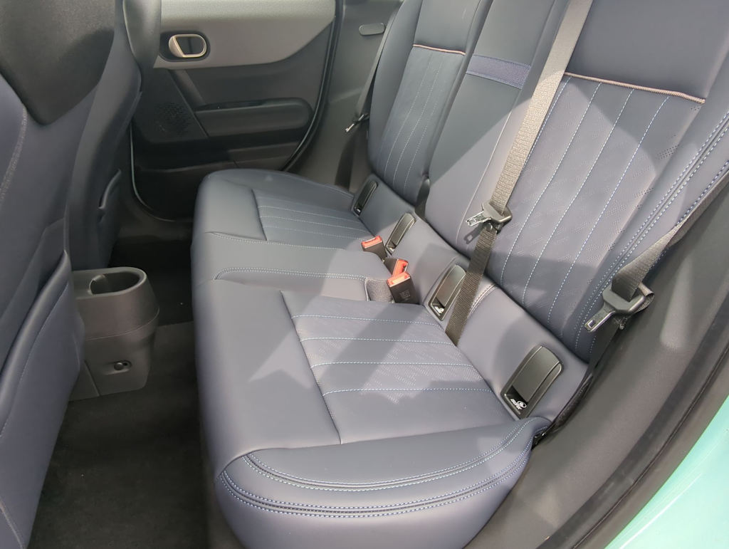 Thumbnail: 2025 MINI Cooper - 24