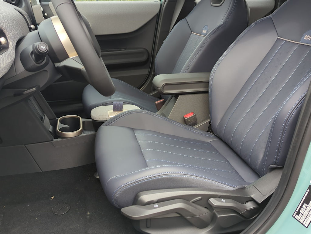 Thumbnail: 2025 MINI Cooper - 11