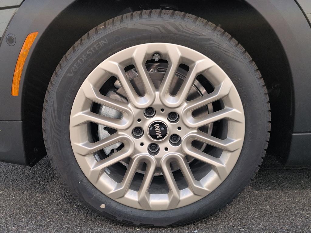 Thumbnail: 2026 MINI Cooper - 8