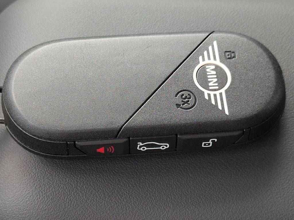 Thumbnail: 2026 MINI Cooper - 17