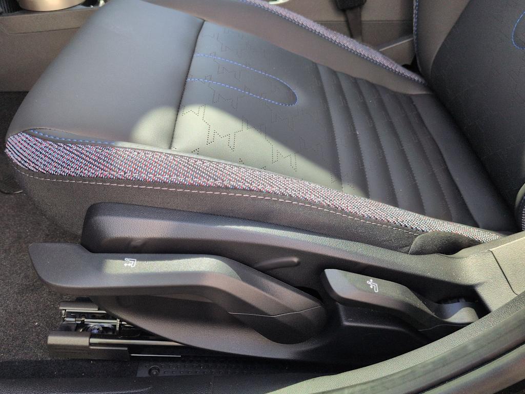 Thumbnail: 2026 MINI Cooper - 25