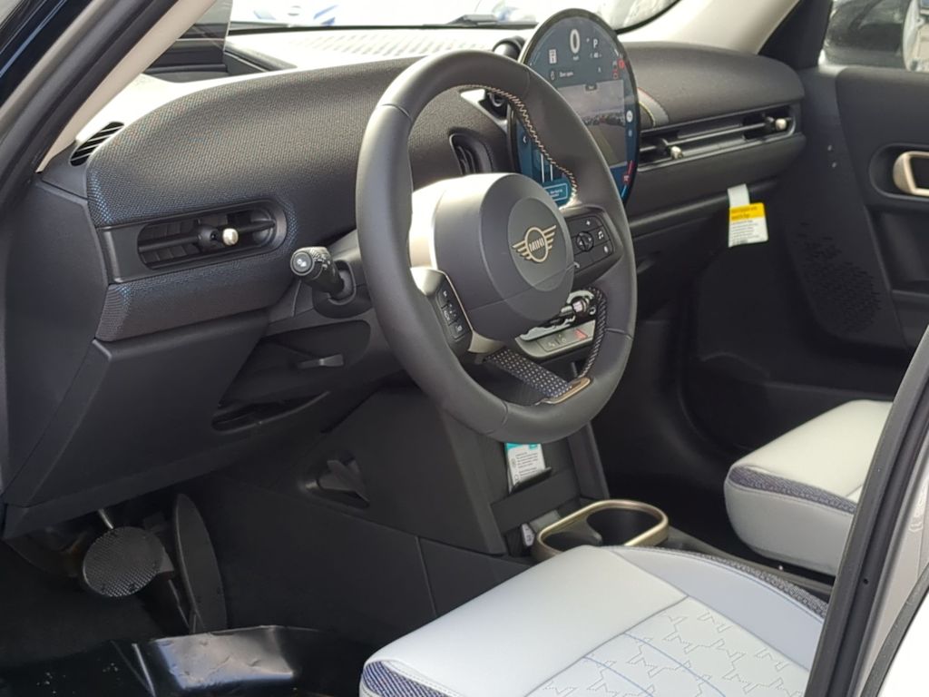 Thumbnail: 2026 MINI Cooper - 2