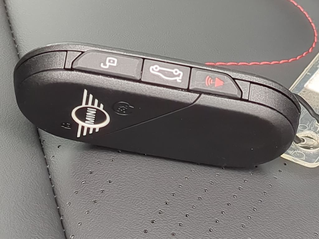 Thumbnail: 2026 MINI Cooper - 37