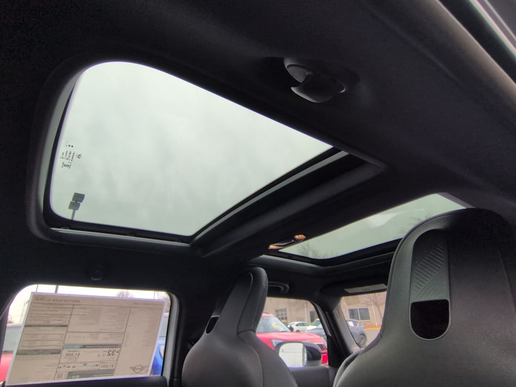 Thumbnail: 2026 MINI Cooper - 28