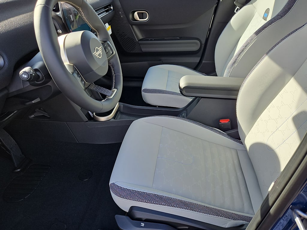 Thumbnail: 2026 MINI Cooper - 11