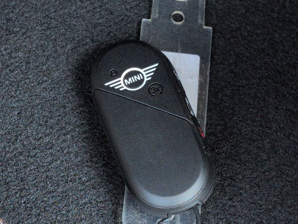 Thumbnail: 2026 MINI Cooper - 16