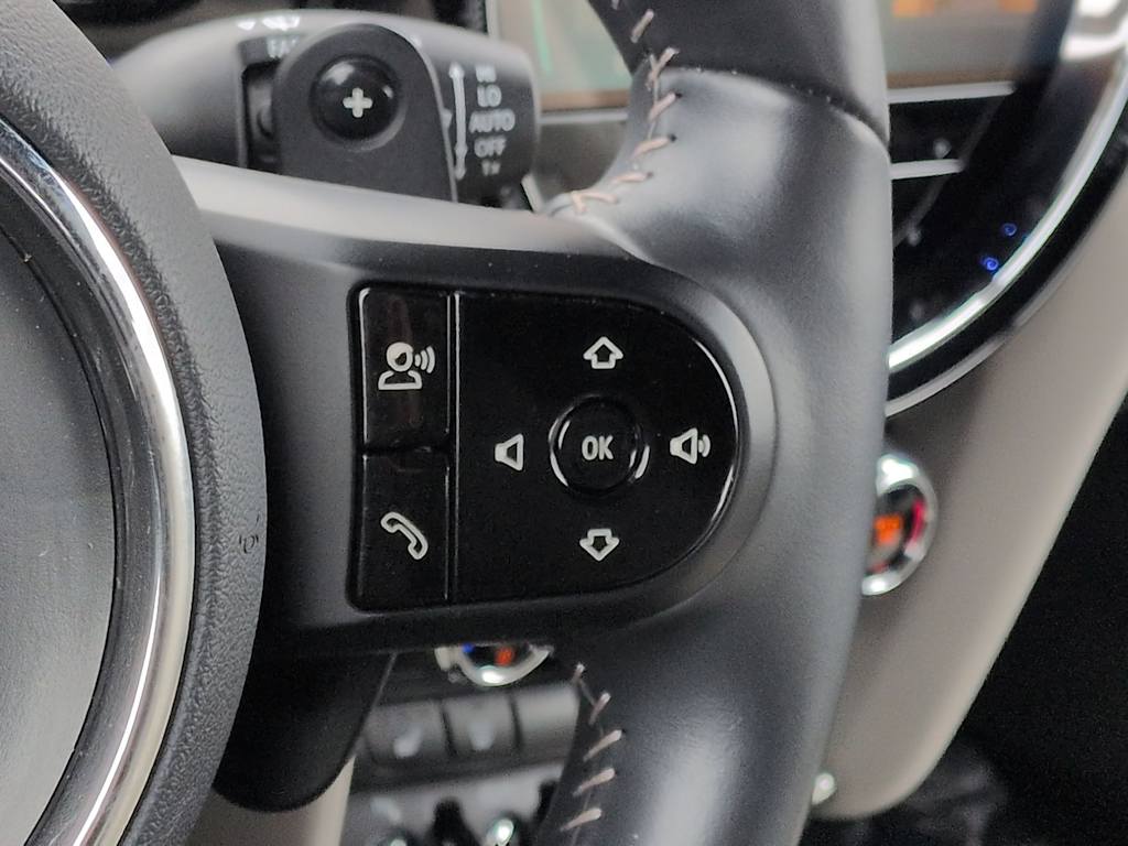 Thumbnail: 2023 MINI Cooper - 30