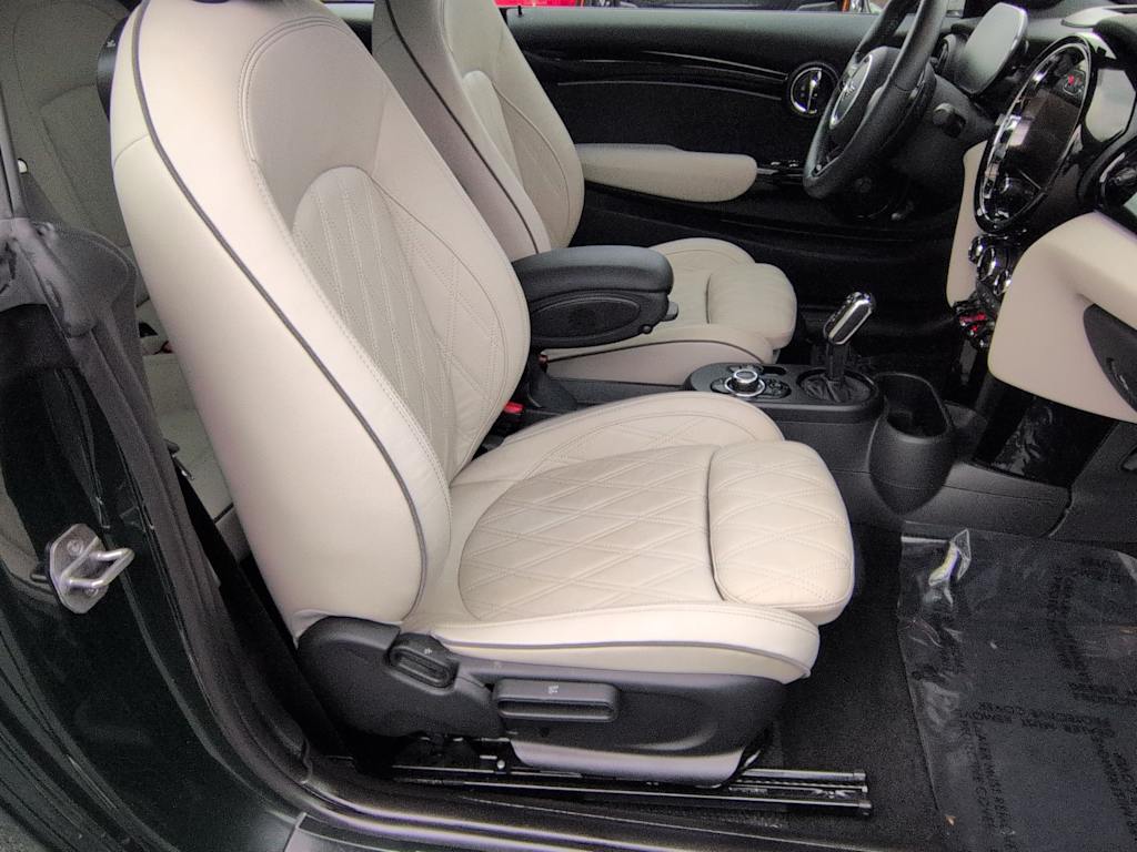 Thumbnail: 2023 MINI Cooper - 12