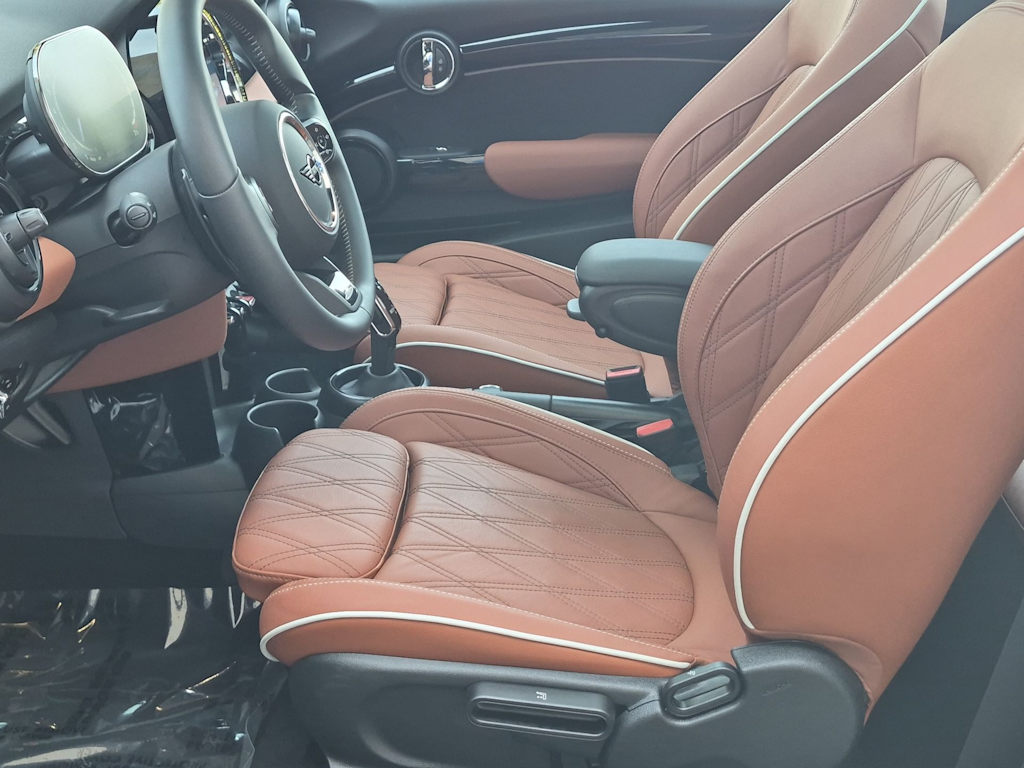 Thumbnail: 2024 MINI Cooper - 11