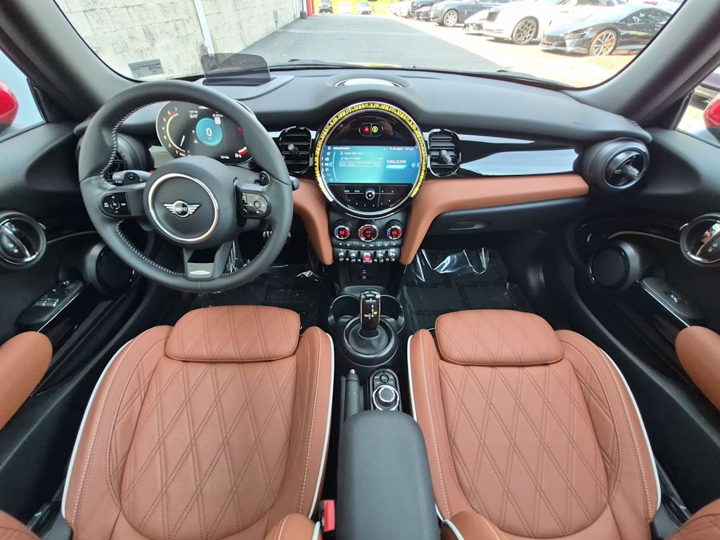 Thumbnail: 2024 MINI Cooper - 10