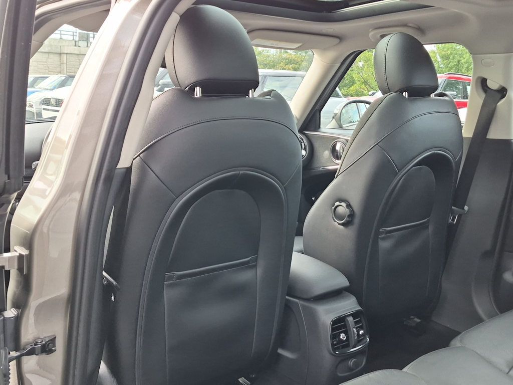 Thumbnail: 2017 MINI Cooper Clubman - 13
