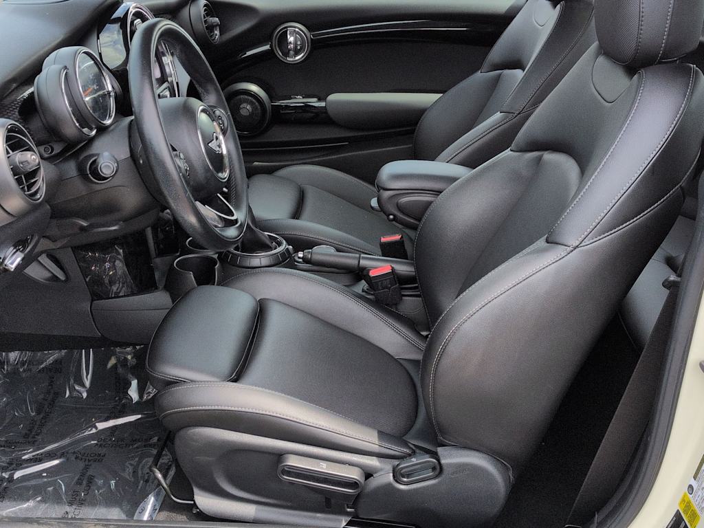 Thumbnail: 2016 MINI Cooper - 11