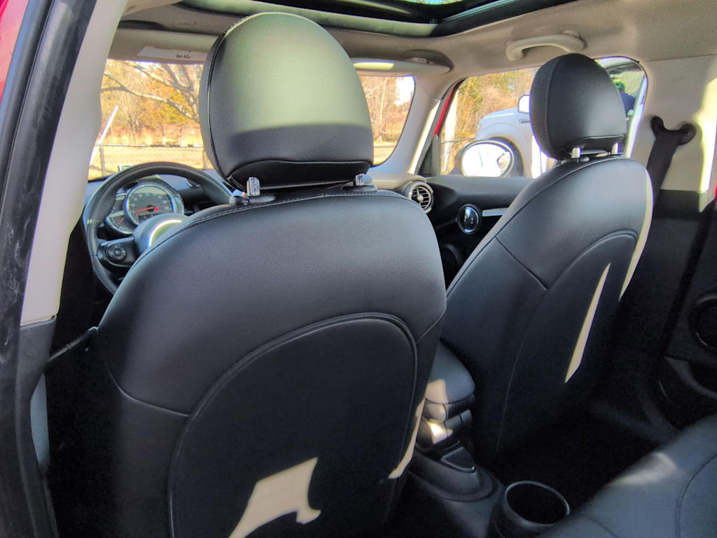 Thumbnail: 2019 MINI Cooper - 13