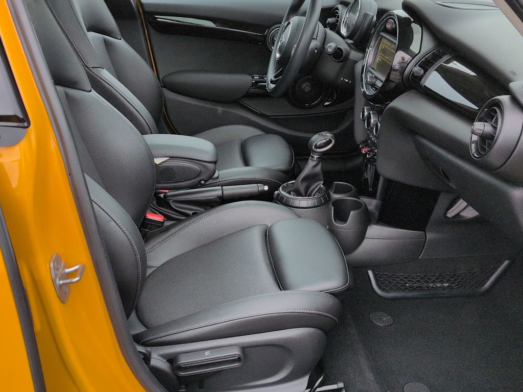 Thumbnail: 2017 MINI Cooper - 12