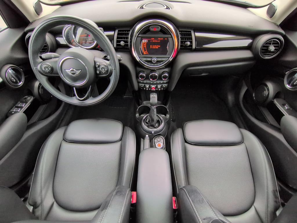 Thumbnail: 2017 MINI Cooper - 10