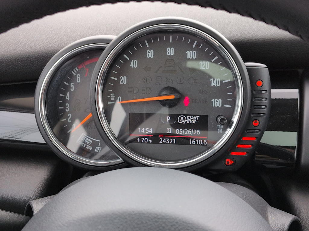 Thumbnail: 2017 MINI Cooper - 17