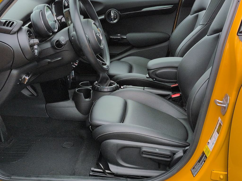 Thumbnail: 2017 MINI Cooper - 11