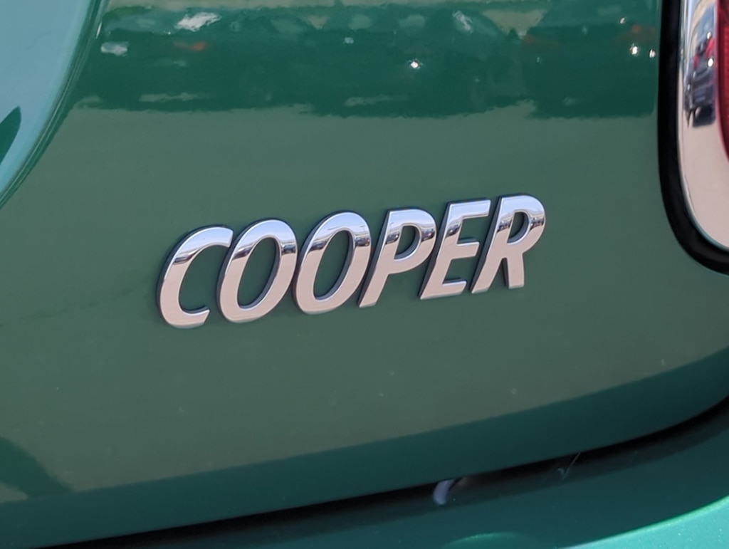 Thumbnail: 2021 MINI Cooper - 6