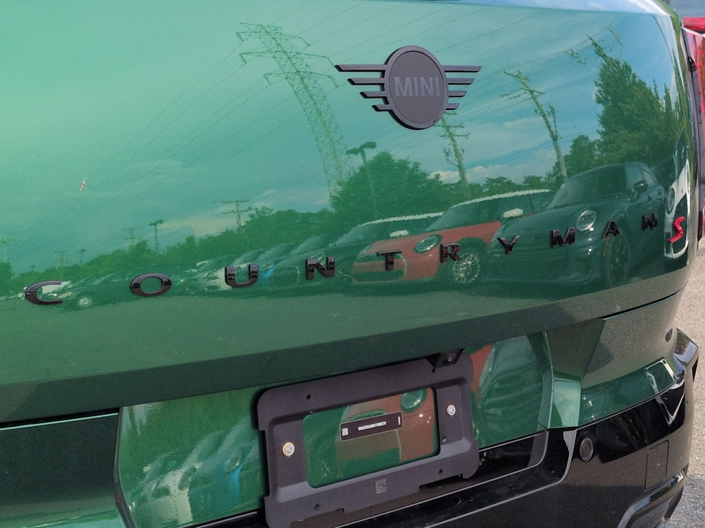 Thumbnail: 2027 MINI Cooper Countryman - 7