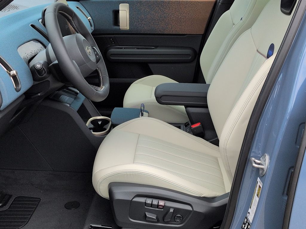Thumbnail: 2027 MINI Cooper Countryman - 11