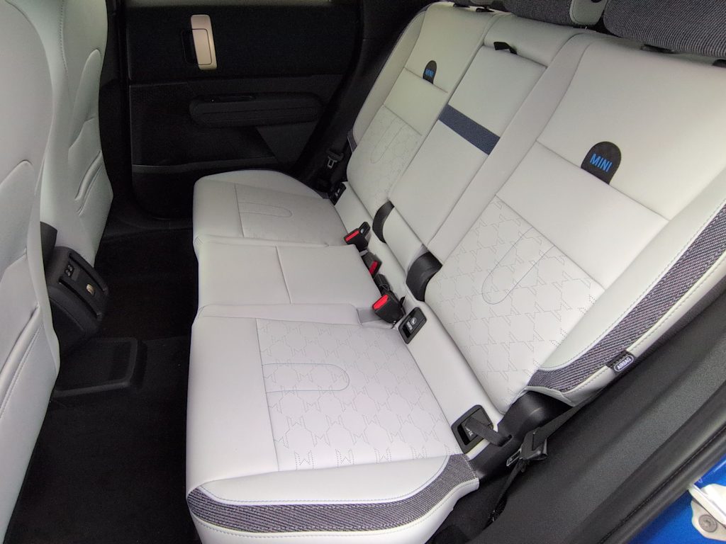 Thumbnail: 2026 MINI Cooper Countryman - 26