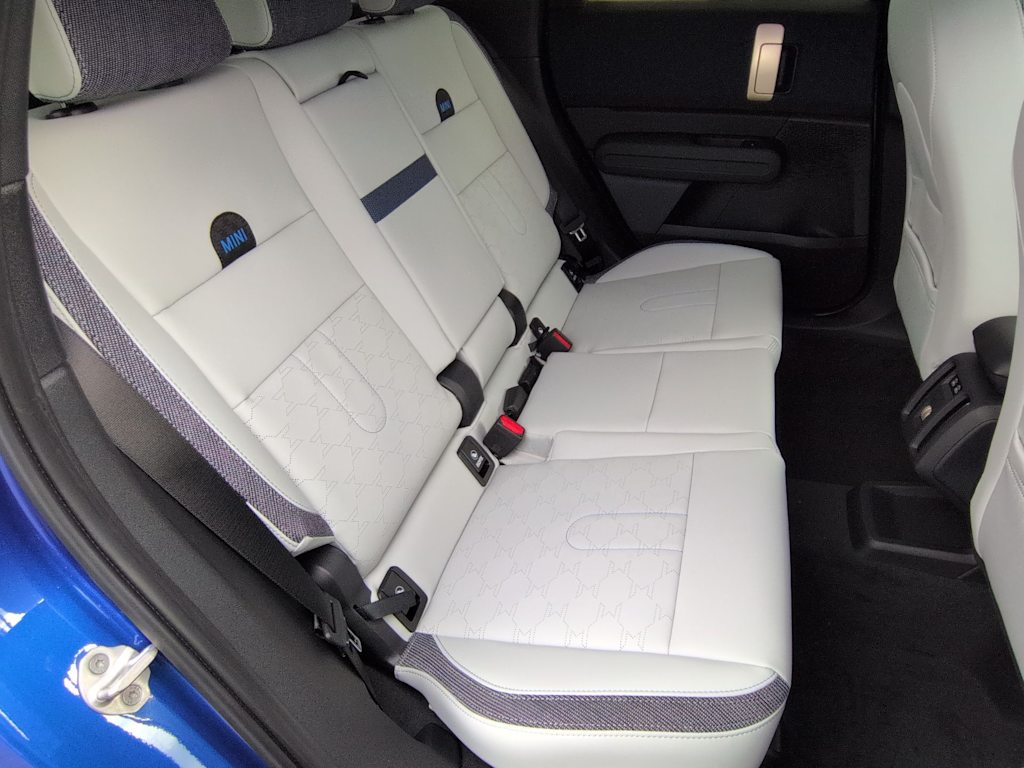 Thumbnail: 2026 MINI Cooper Countryman - 17