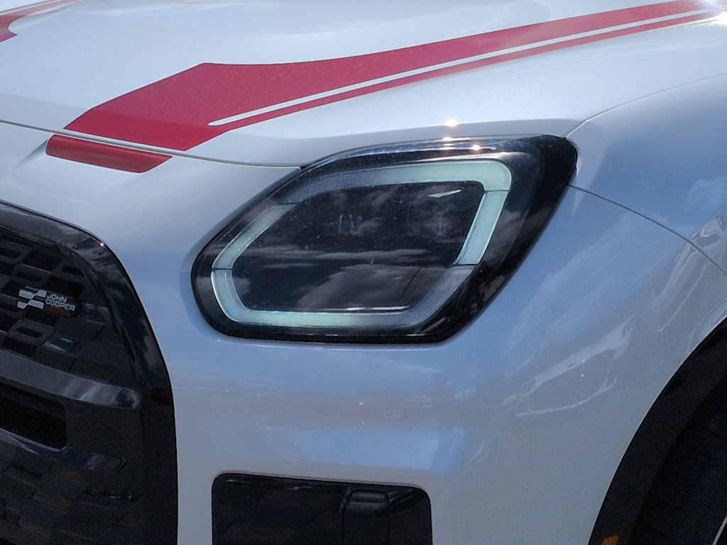 Thumbnail: 2027 MINI Cooper Countryman - 24