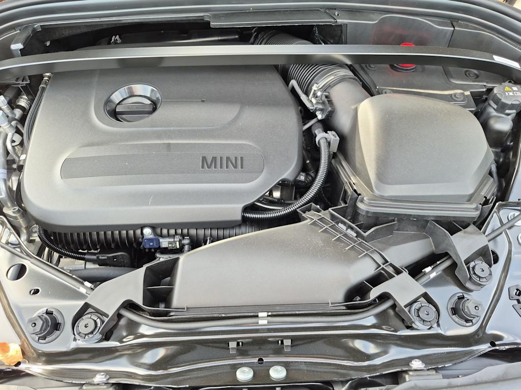 Thumbnail: 2027 MINI Cooper Countryman - 9