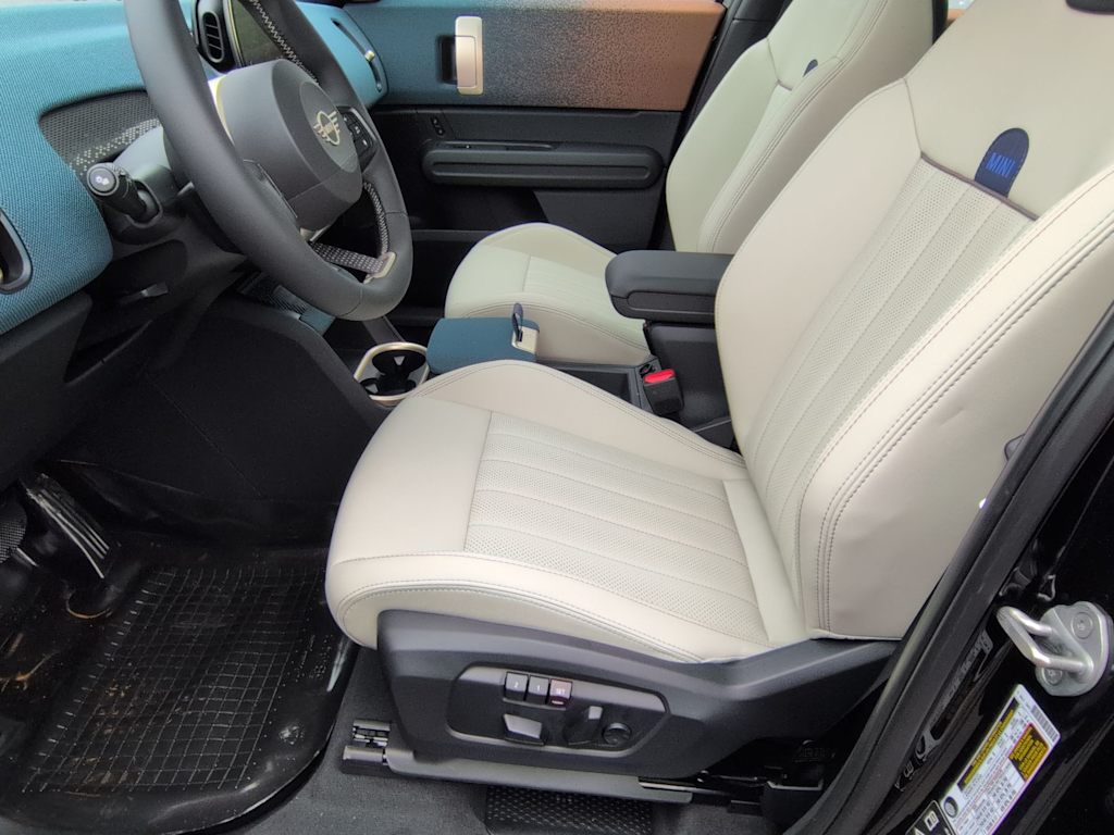 Thumbnail: 2027 MINI Cooper Countryman - 11