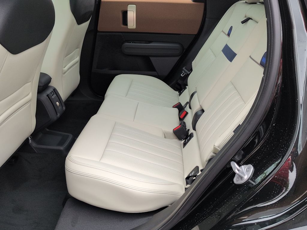 Thumbnail: 2027 MINI Cooper Countryman - 28
